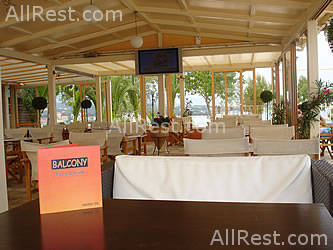 Balcony Hotel 27